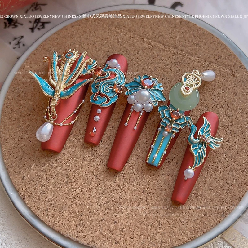 จีน Phoenix Crown Pearl Rhinestone ผีเสื้อ Peony มงคลเมฆหยกตกแต่งเล็บอุปกรณ์แต่งเล็บ