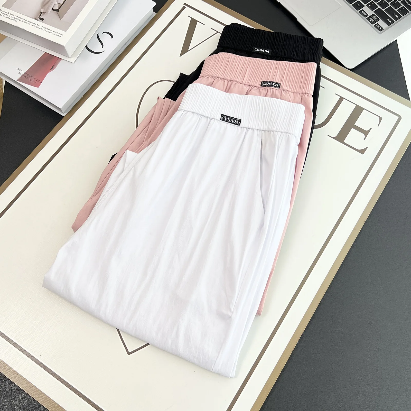 Pantalon sarouel grande taille pour femmes, décontracté, fin, séchage rapide, Cool, longueur cheville, bas, nouvelle collection été 2025