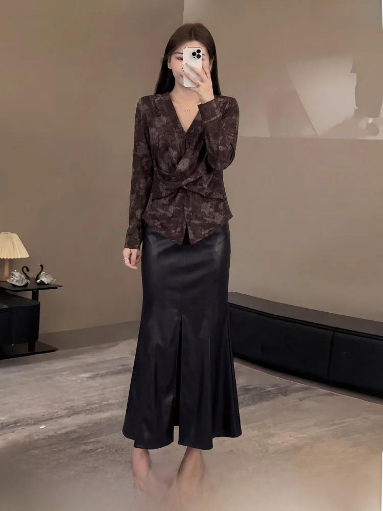 

Winter New plus Size Women's Fashion Set Floral Print Long Sleeve Top A-Line Skirt Ensemble High Waist Nylon Spandex Polyeste...