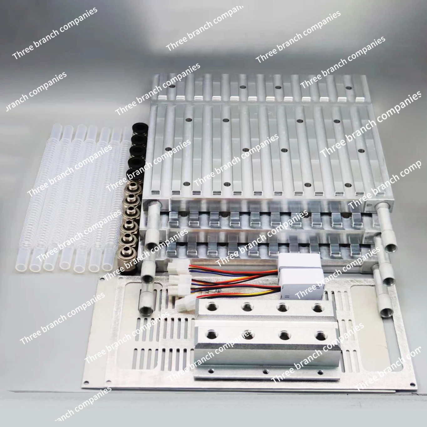Water-cooled block kit for water-cooled radiators of liquid aluminum cold plates