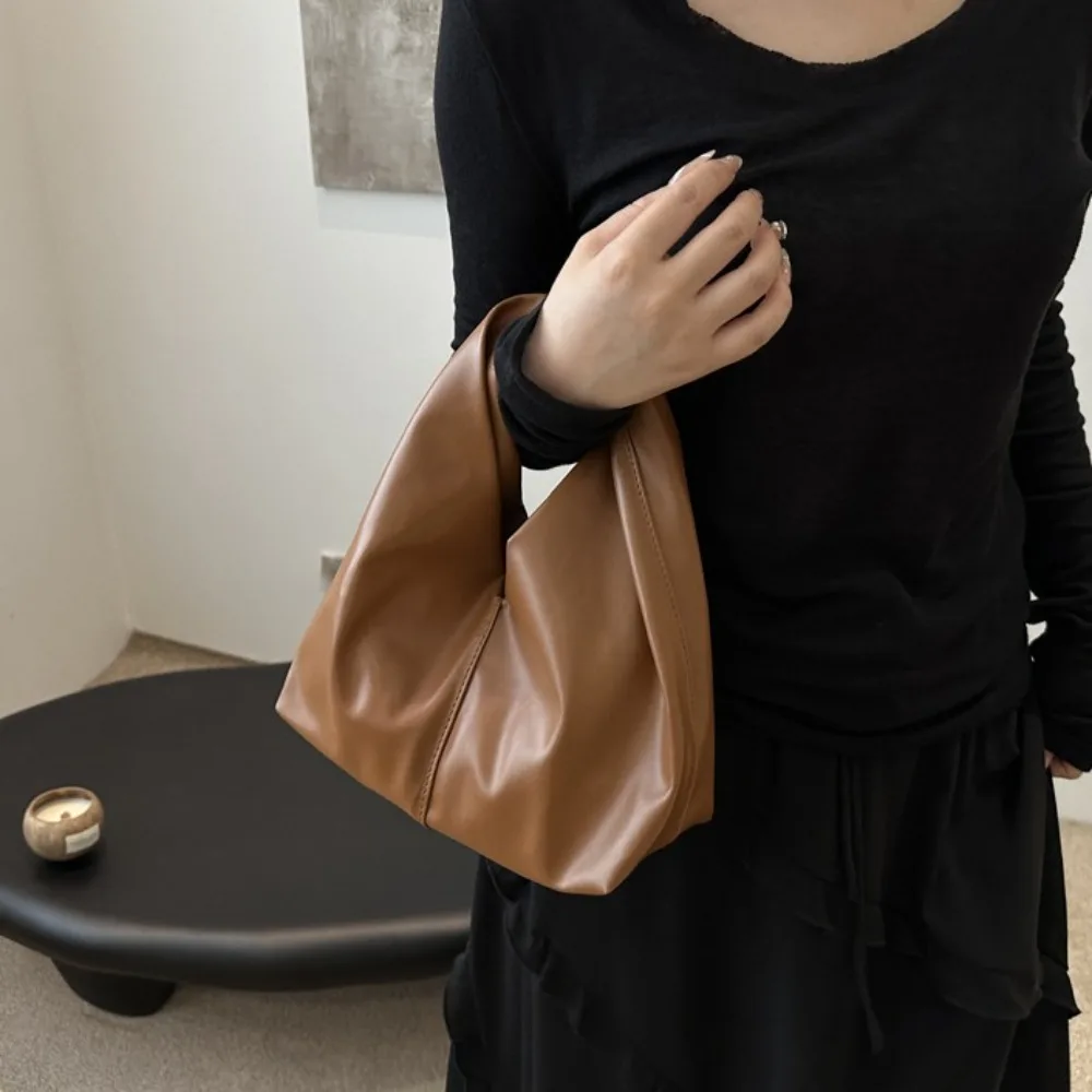 2024 New PU Leather Tote Bags for Women Luxury Niche Design Hobo Bag Women Handbag Simple Pleated Stylish Clutch Bag