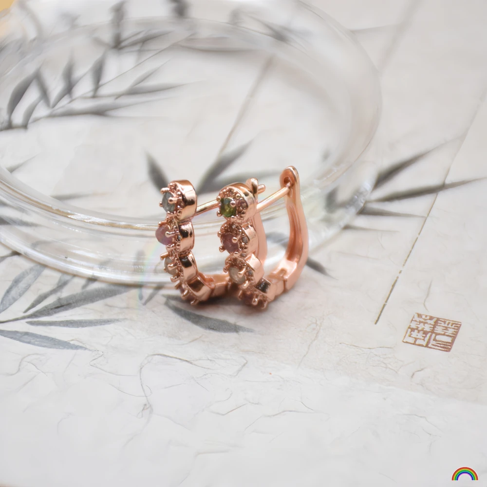 

Natural Brazilian tourmaline earrings with candy ribbon buckle, light luxury and high-end earrings designed by Rwbuy brand