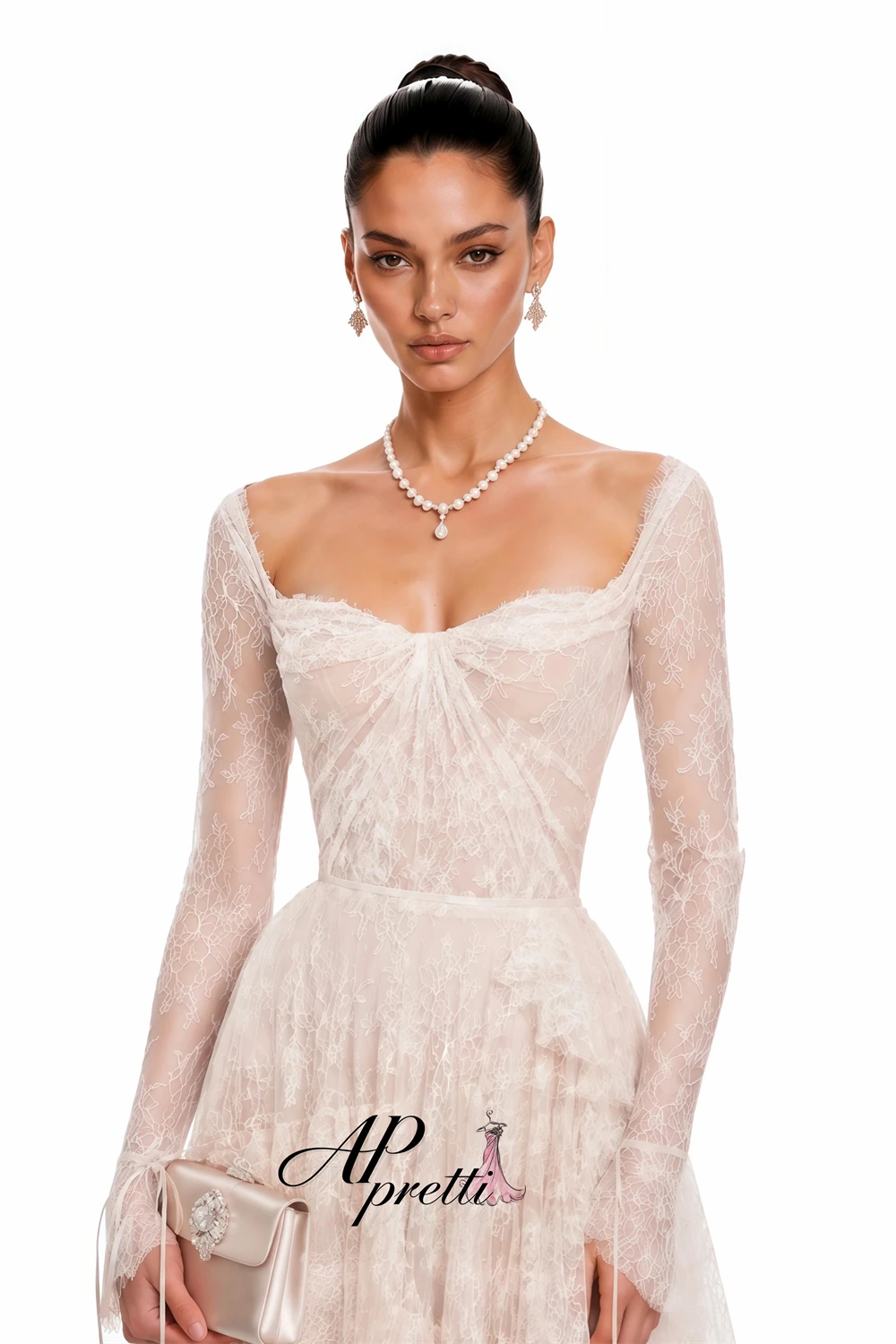 AP pretti Square Neck Long Sleeve Lace Wedding Dress Customized Vintage Side High Low Slit Tiered Bridal Gown Evening Dress 2027
