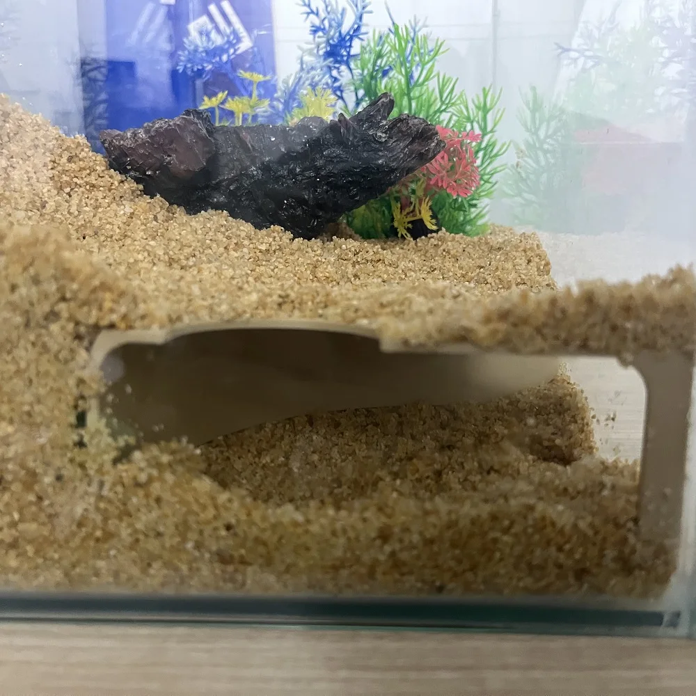 Underground corner tunnel for aquarium cave/ fish tank For Aquatic Pets To Breed Play AndRest Fish Tank Ornaments