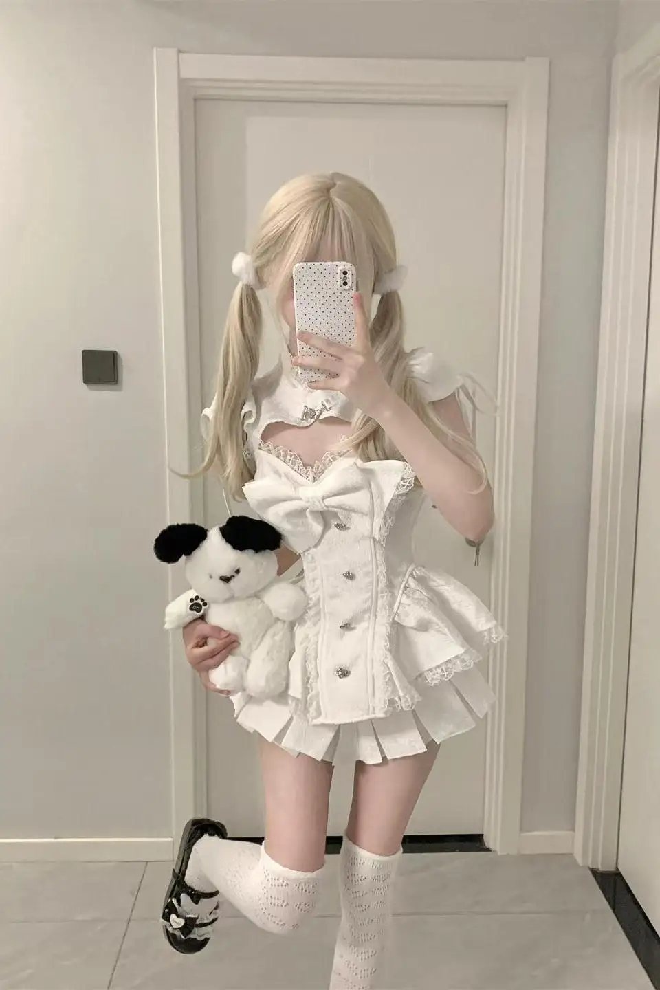 

Japan French Style Ballet Style Love Button Hollow Lace Bow Puff Sleeve Top Pleated Skirt Set