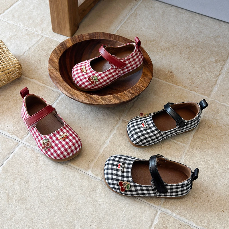 

Детские кожаные туфли для девочек в корейском стиле, универсальные, с круглым носком, модель 2026 года, новинка