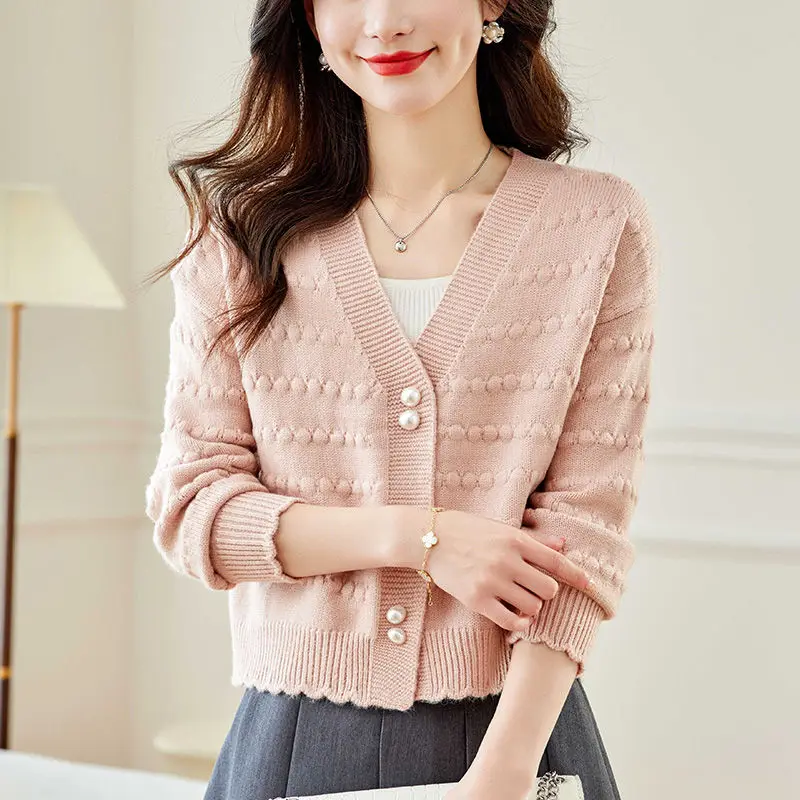 2024 New Woman\'s Clothing Sweater Cardigan Knitting V-neck All-match High Waist Casual Korean Fashion Jacket Pearl Niche Cropped