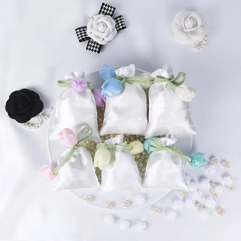 

New Water Silk Fabric Drawstring Pouch 2025 Best Pouches Tulip Design Luxury Jewelry Packing Bags Factory Wholesale Perfume Bags