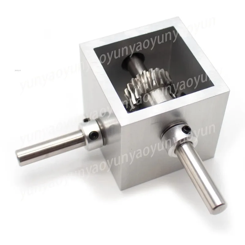 1:5 Ratio Right Angle Worm Gear Reducer – Turbine Transmission 90-Degree Gearbox (8MM Corner, No Self-Locking)