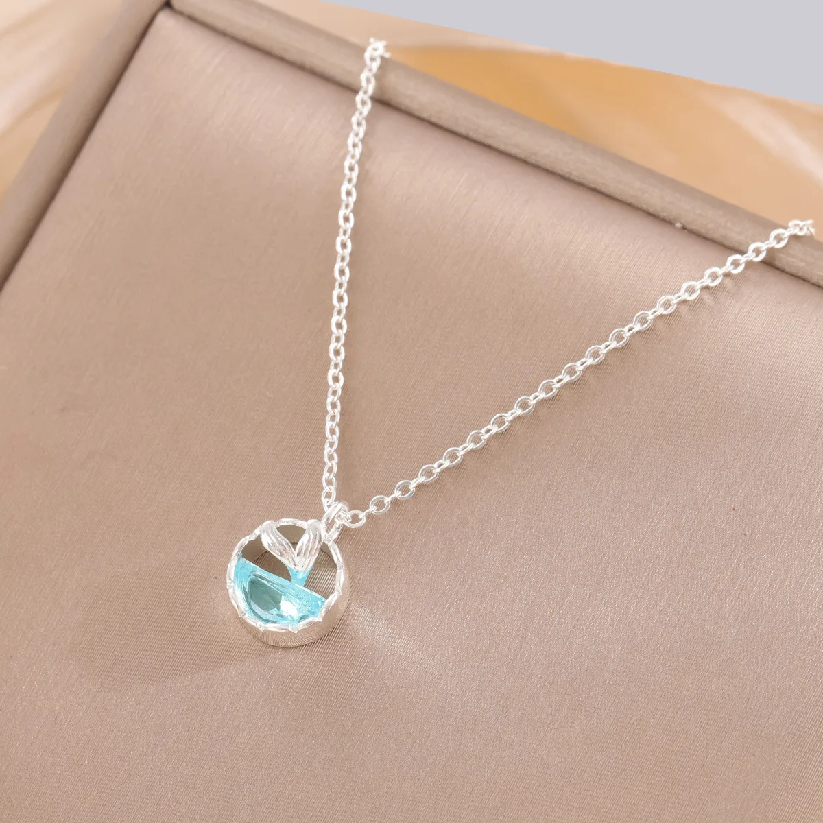 Nouveau créatif sirène mousse 925 bijoux en argent Sterling queue de poisson larme bleu cristal populaire clavicule chaîne pendentif colliers XL043