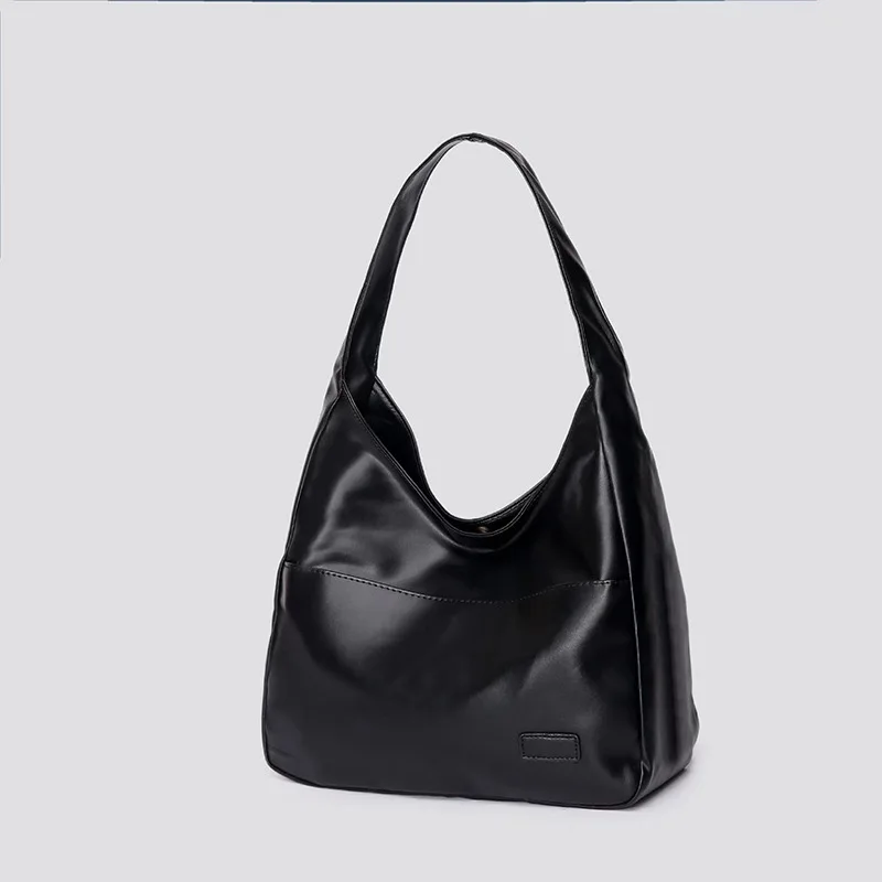 Große Tragetasche, neue schwarze Lederhandtasche, schlichte, lässige Damenhandtasche für den täglichen Gebrauch, modische und vielseitige Umhängetasche. – Detail 12