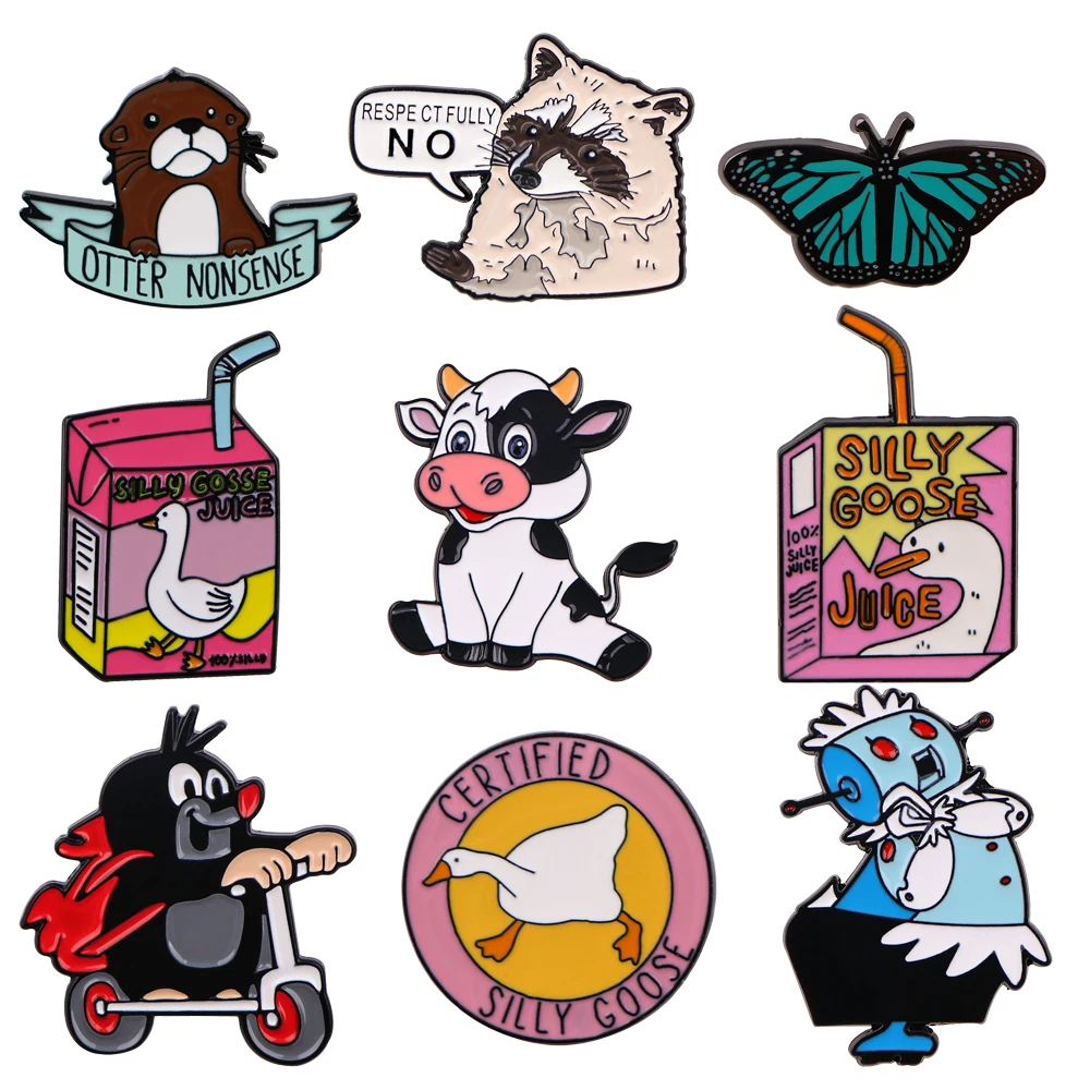 Cartoon Animal Series Goose Cow Badges on Backpack Men Women Lapel Pins Enamel Pin Brooches for Clothing Fashion Decorations