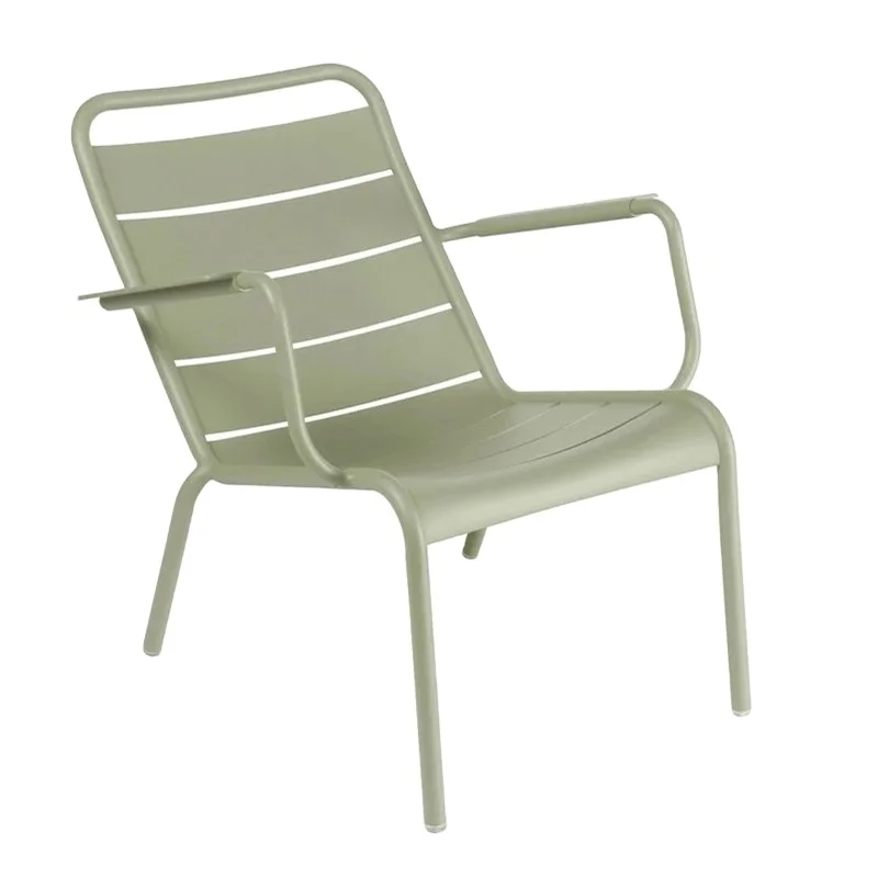 

Custom Garden Hotel Patio Chair Wholesale Steel Outdoor Furniture Patio Metal Outdoor Dining Chair