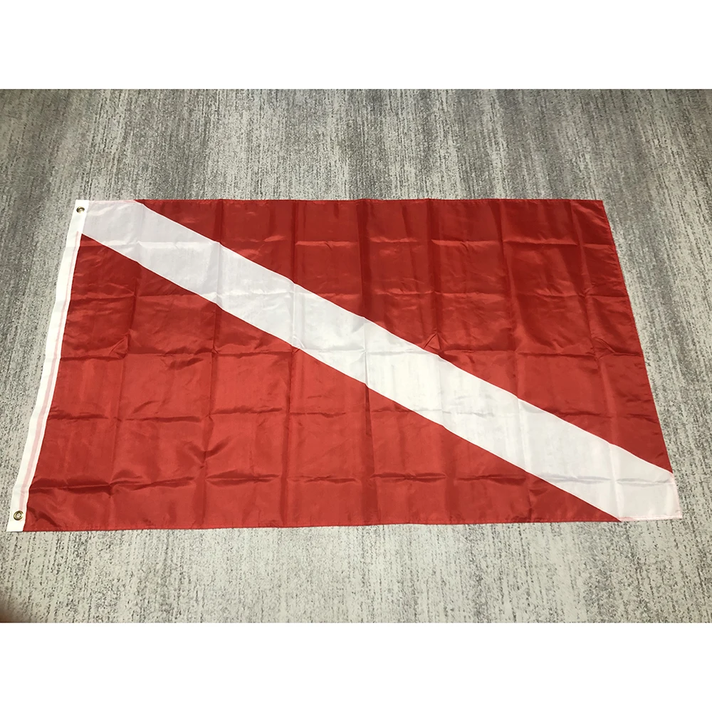 Diving flag 90x150cm 3x5fts polyester Diver Down Flag Kayak Boat Signal Flag for Safety Underwater Scuba Diving Spearfishing