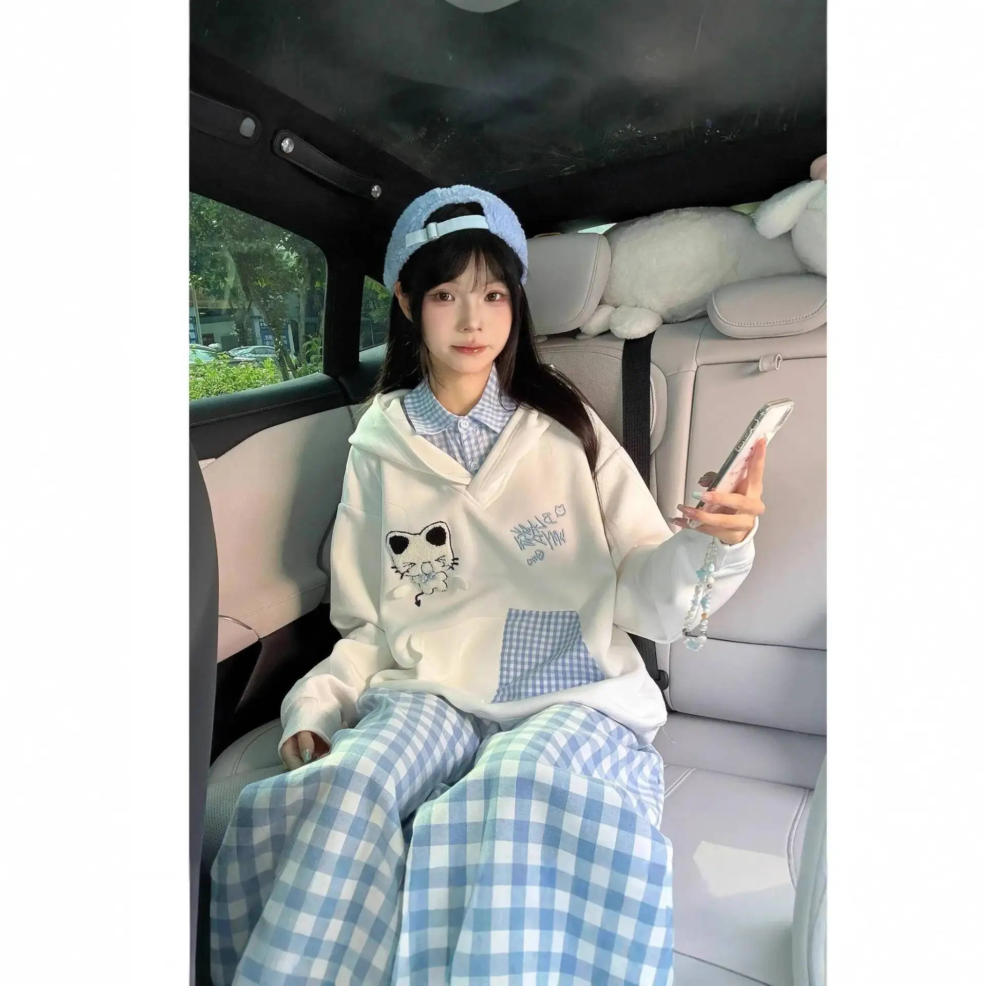 

Full Print Cartoon Embroidered Hoodie Sweatshirt Loose lady Style Autumn Outerwear Casual College Trend Couple's Jacket