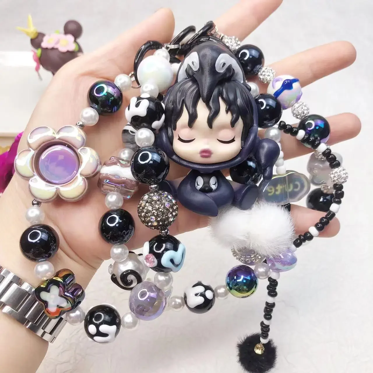 Fashionable Keychains Heavy-Industry Cartoon Beaded Chains Pendant for Key Mobile Phone Bags