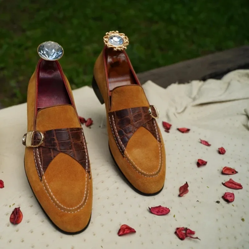 New Yellow Loafers for Men Flock Casual Shoes Breathable Slip-On Wedding Size 38-46 Men Dress Shoes