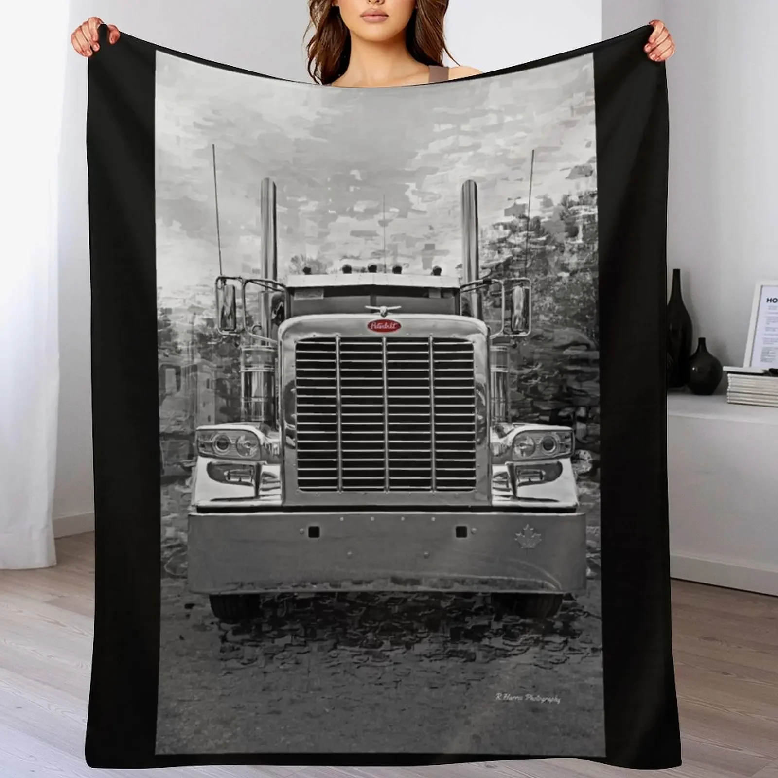

Peterbilt B&W Front View Throw Blanket Multi Use Warm Blanket for Living Room Bedroom