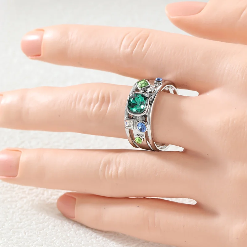 Fashion Simple Style Women's Ring Inlay Colorful Synthetic Zircon Hollow Out Design Ring Daily Commuting Exquisite Accessory