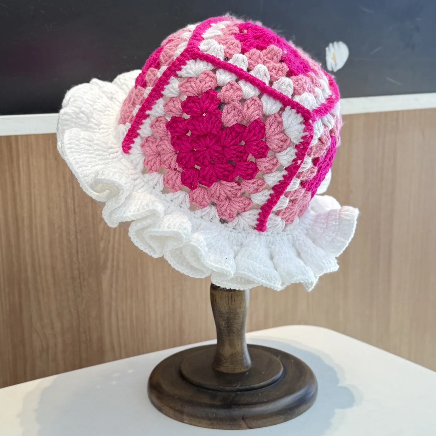 Women Granny Square Hand Crochet Hat Heart Color‑Block Ruffle Edge Knit Beanie Winter Hollow Foldable Skullies Cap Holiday Gift