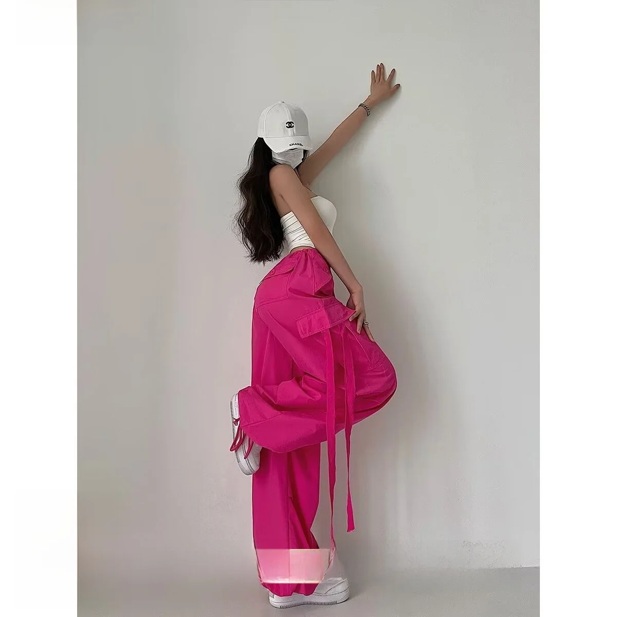 Calças Cargo de Cintura Baixa com Faixa em Vermelho Rosa Estilo Workwear Calças Longas de Cintura Alta Material Fino Moda Fem...