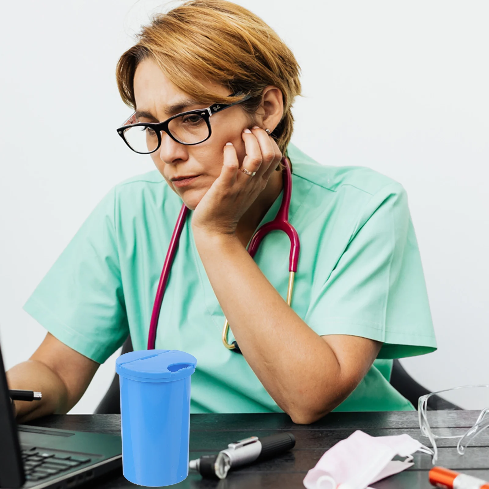 

Compact Sterilizer Box Durable Medical Supply Storage Holder Practical Design for Surgical Tools Cotton Balls Clean