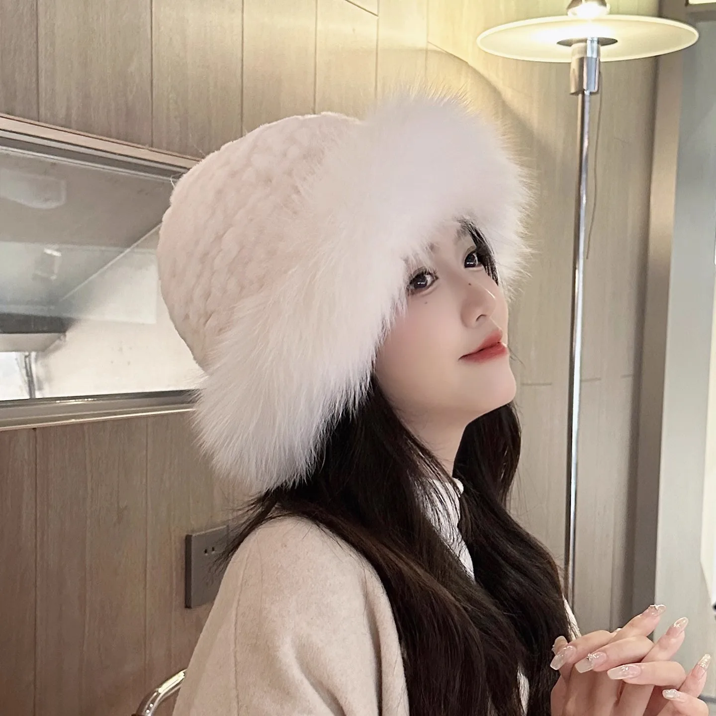 New real rabbit fur hat Fox fur brim New women's travel fashion balaclava cap Autumn and winter warm princess Flat hats