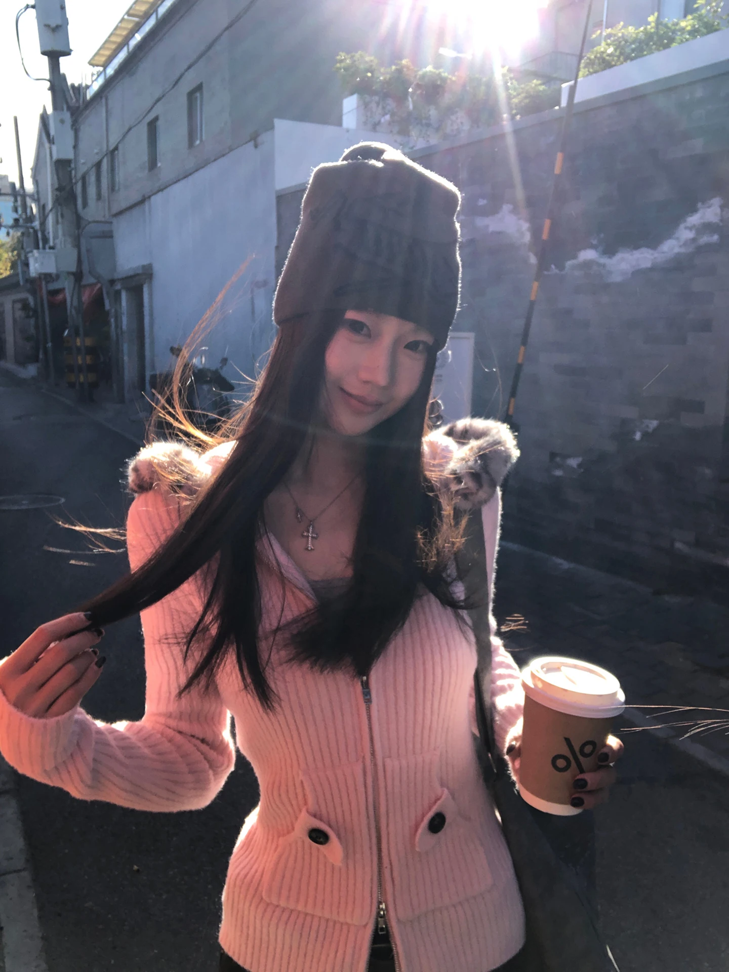 

Розовый вязаный кардиган для женщин: модный, уникальный, красивый дизайн, прямой крой, длинный рукав, зимний свитер-жакет