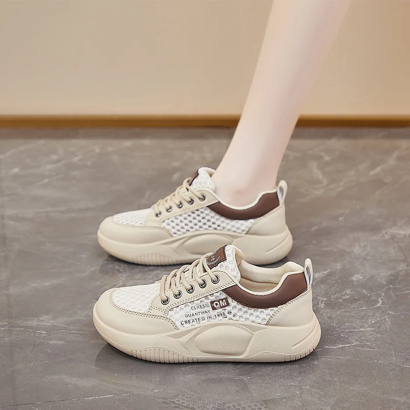 

New fashionable Korean-style women's shoes, thick-soled casual shoes and sneakers for students in the summer of 2025