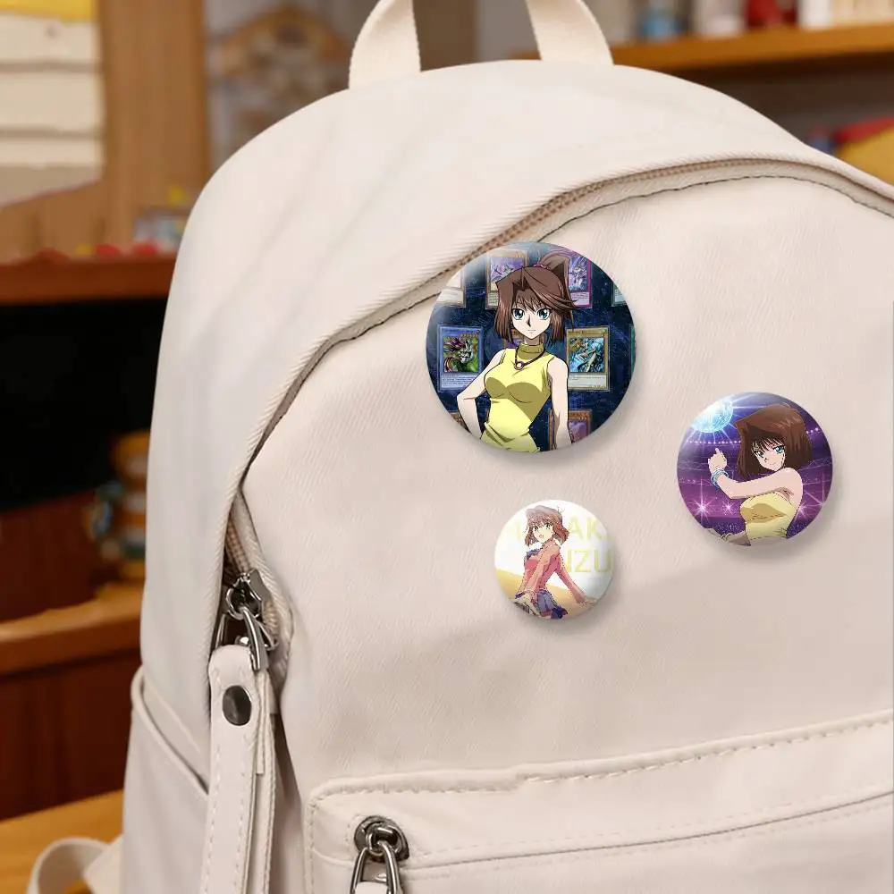 Anime Yu-Gi-Oh T-Tea Gardner Badges Creative Tinplate Button PinsBrooch Badge Clothes Backpack