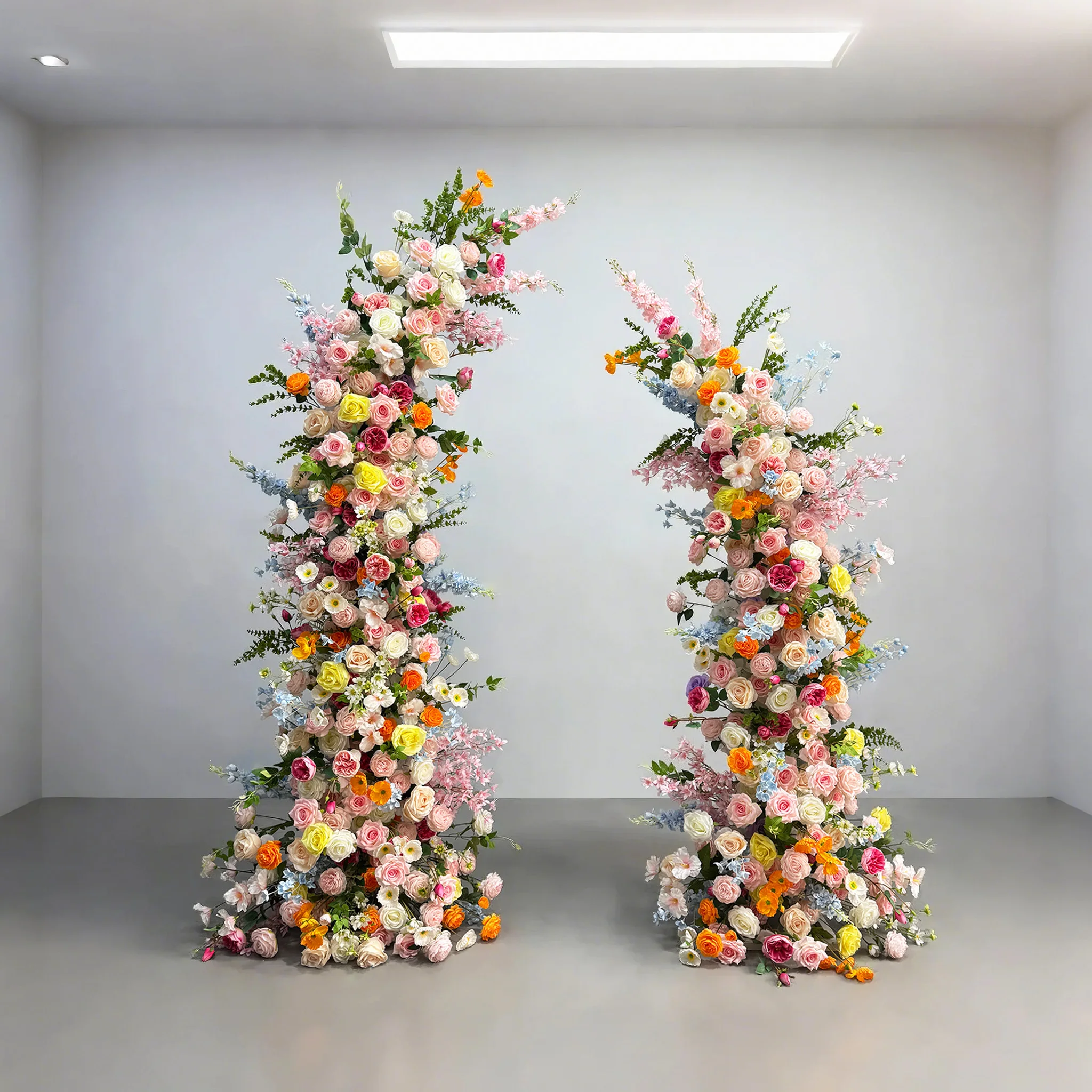 

Wholesale Handmade Artificial Silk Flower Arch Row Decoration For Wedding Mother's Day & Graduation Events