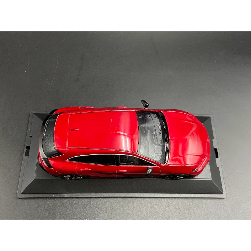 Diecast Schaal 1:30 Toyota COROLLA GR Rode Japanse Versie Legering Model Auto Collectible Toy Gift Souvenir Display Ornament