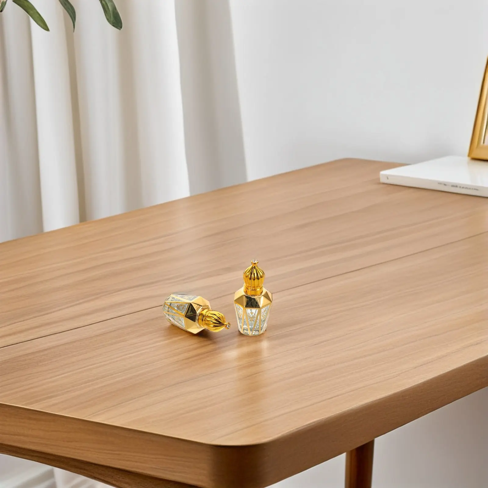 

4Pcs Travel Refillable Glass Roller Bottles Portable Roll on Perfume Bottle Leak Proof 12Ml Essential Oil Oil Glass Empty Bottle