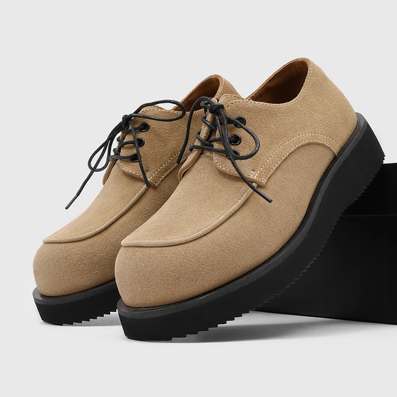 

Мужские повседневные рабочие ботинки с толстой подошвой и дышащим верхом, низкие, в стиле ретро, на шнуровке, из замши, модель 2026 года, новые массивные туфли дерби