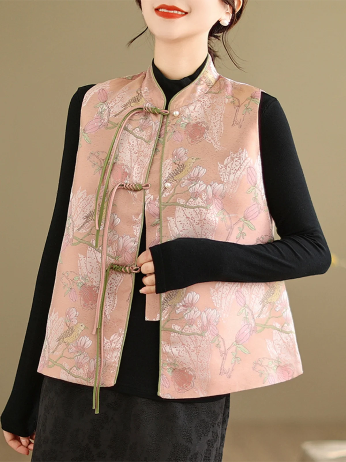 

Новый женский жилет с цветочной вышивкой, весна 2025 г., китайский национальный топ Sle Commute Faion Bal Top с воротником-стойкой