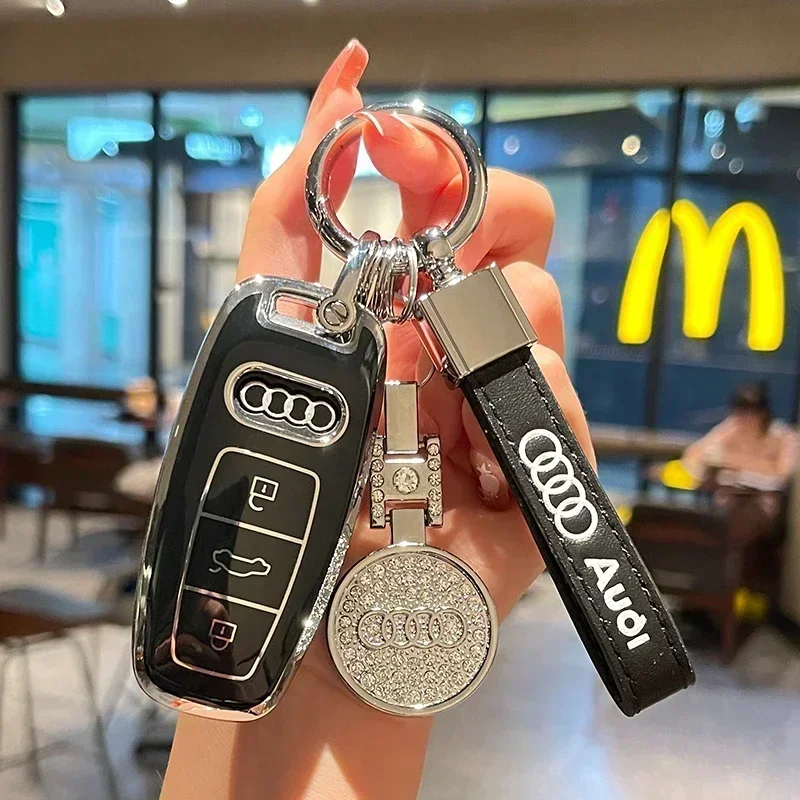 TPU Car Key Case Cover for Audi A3 A4 B9 A6 C8 A7 S7 4K A8 D5 S8 Q7 Q8 SQ8 E-tron 2018 2019 2020 2021 Auto Keychain Accessories