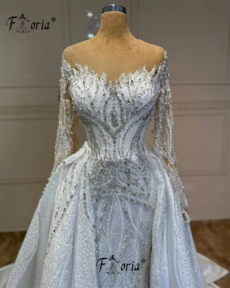 Elegant Sheer Neckline Dubai Heavy Beads Wedding Dress with Detachable Train Crystal Long Sleeve Mermaid Formal Gowns Mariee