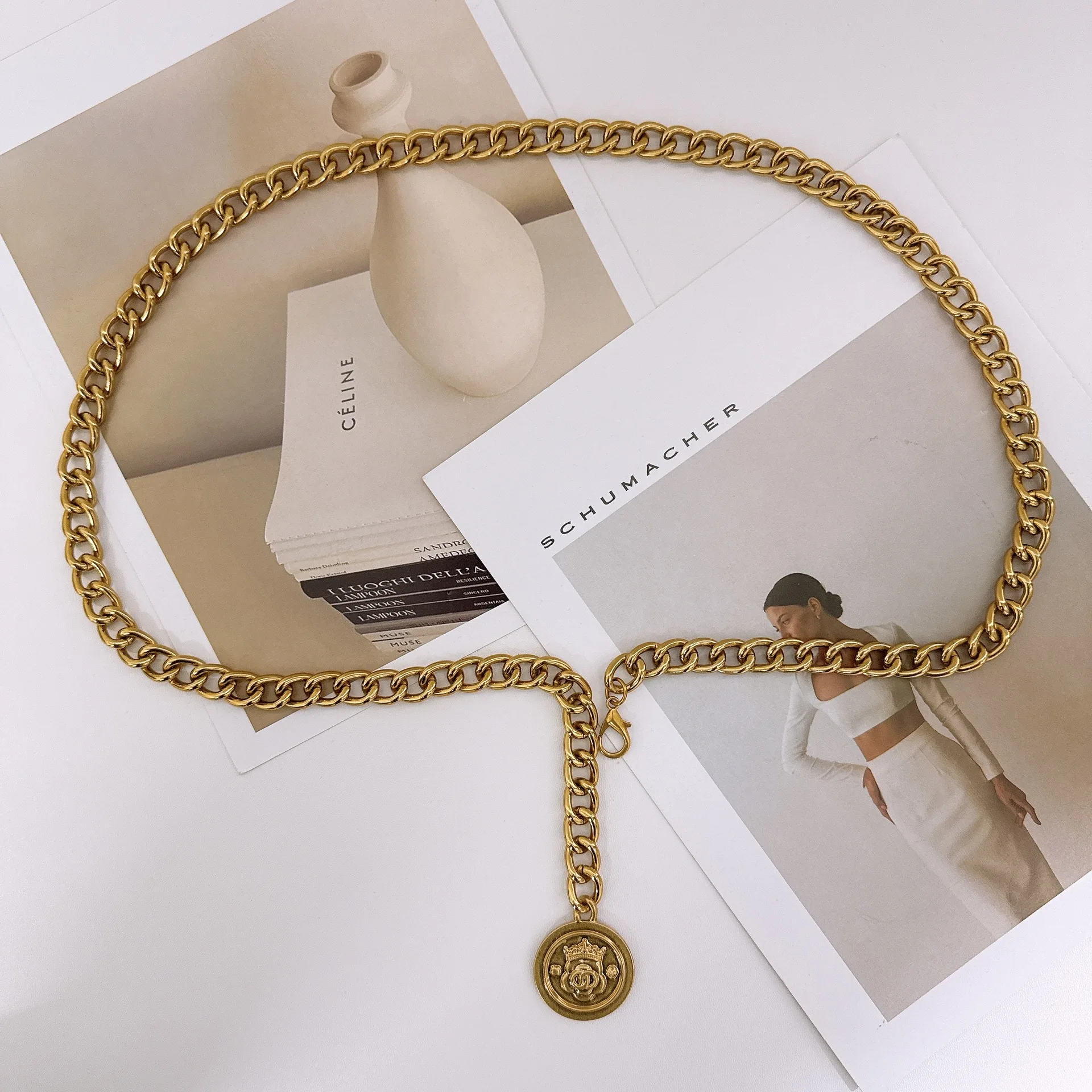 2025 Punk Hip Hop Style All-match Waist Chain Moon Vintage Metal Womans Belt for Dress Vintage High Waist Chain Belt for Women