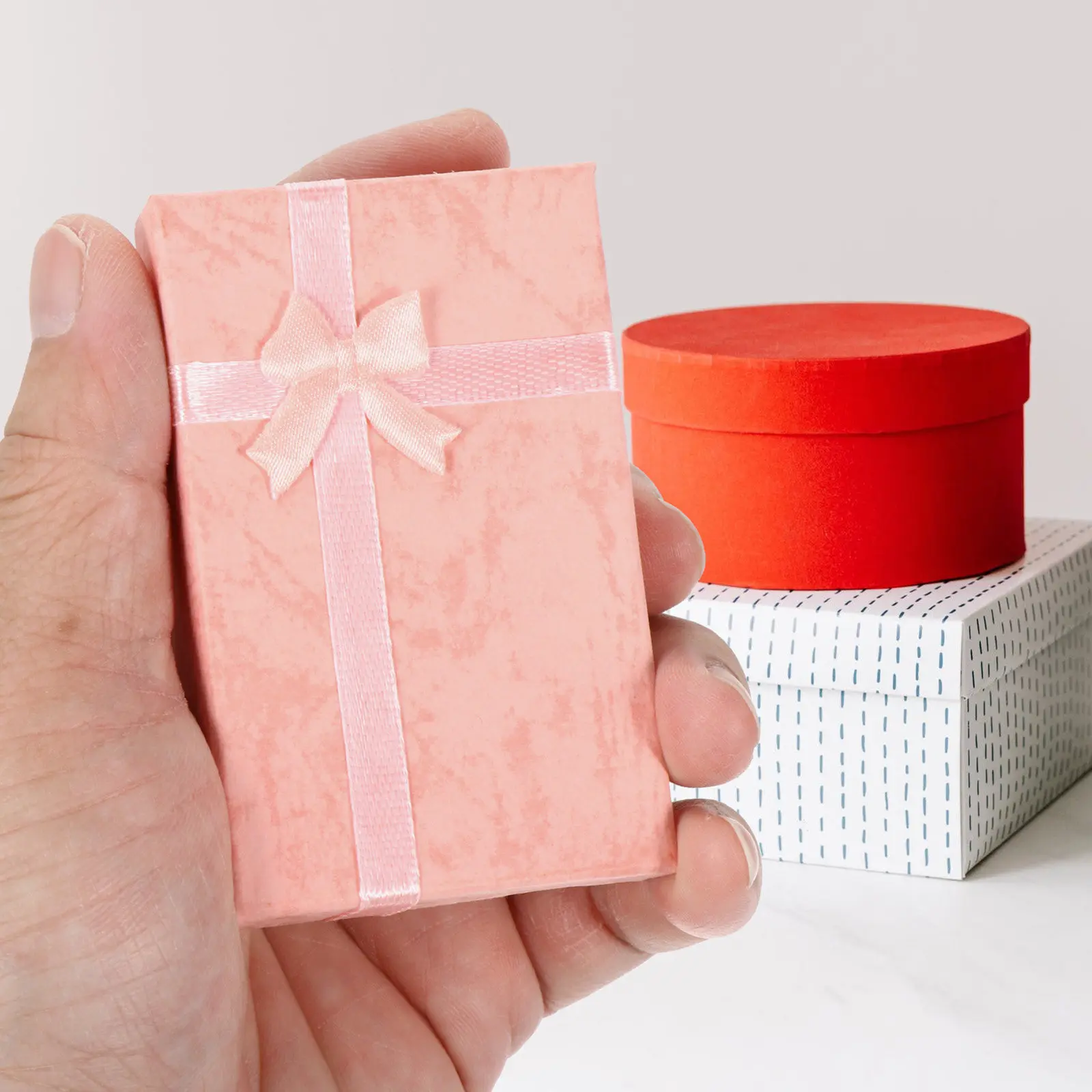 

6Pcs Gift Cases with Bowknot Ideal for Bridal Showers Holiday Anniversary Events Gift Packaging Box Jewelry Box