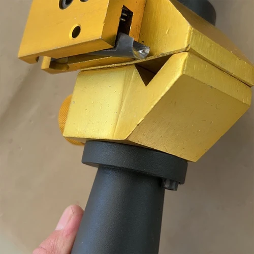 Imagen 2 del producto Pelacables con aislamiento giratorio de alto y bajo voltaje, máquina peladora de aislamiento de cables, cuchillo de eliminación de capas, BP-400