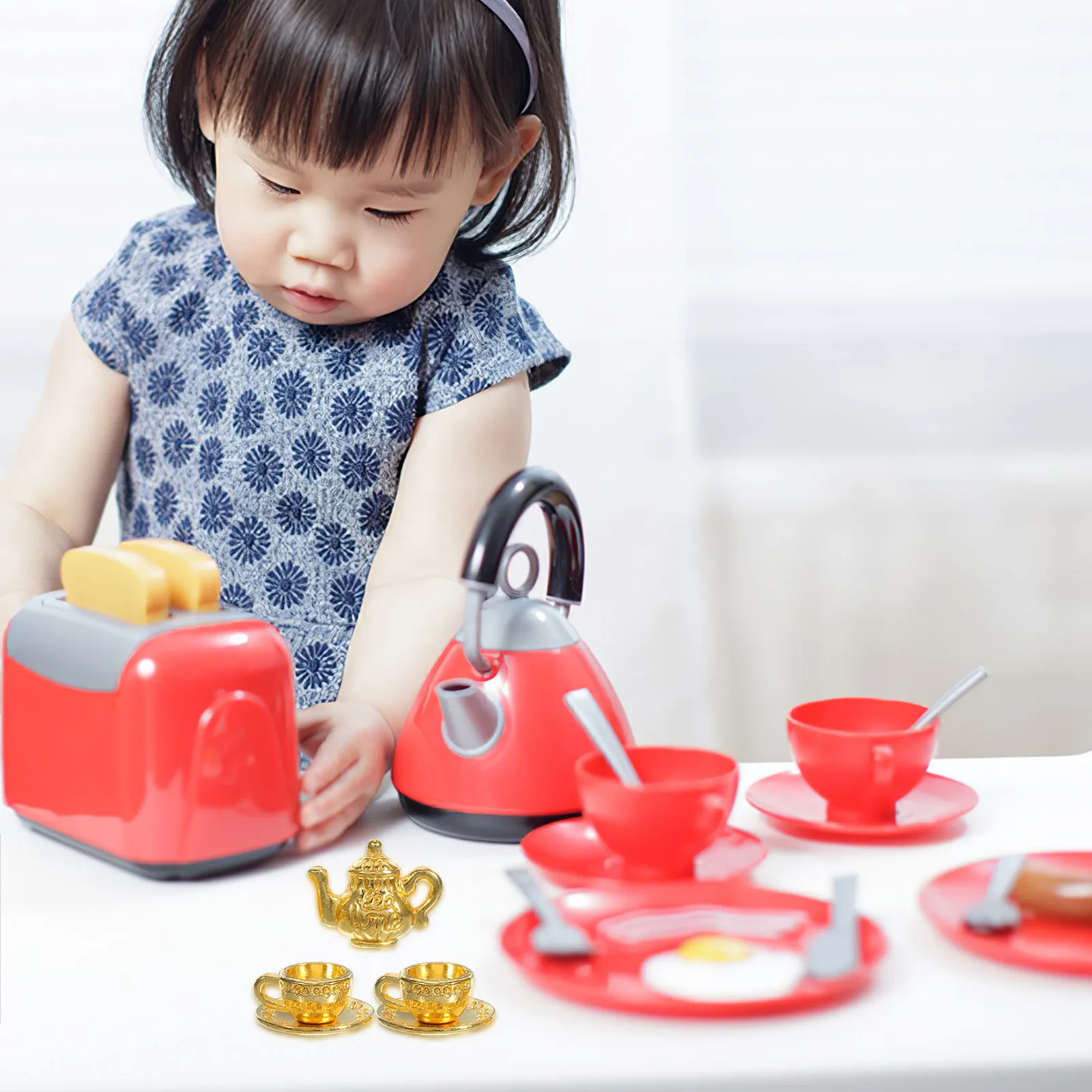 

1 set 1 Set Miniature Teapot Mini Tea Kettle Decorative Metal Teaware For House Kitchen Office Desktop Ornament Prop