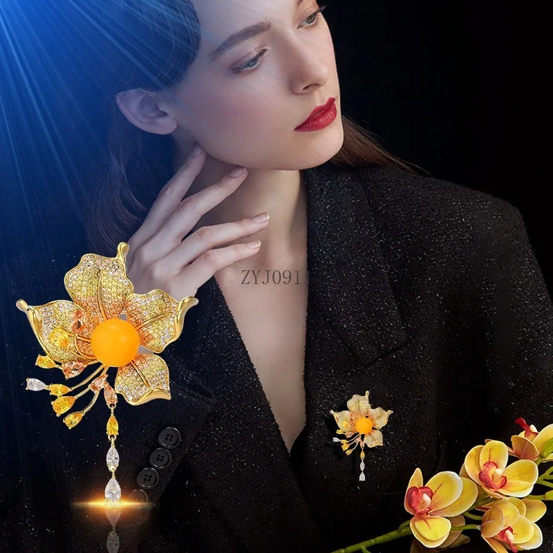 Accesorios de broche de abrigo blazer con ramillete de flores de cera de abejas con flecos de alta gama de lujo