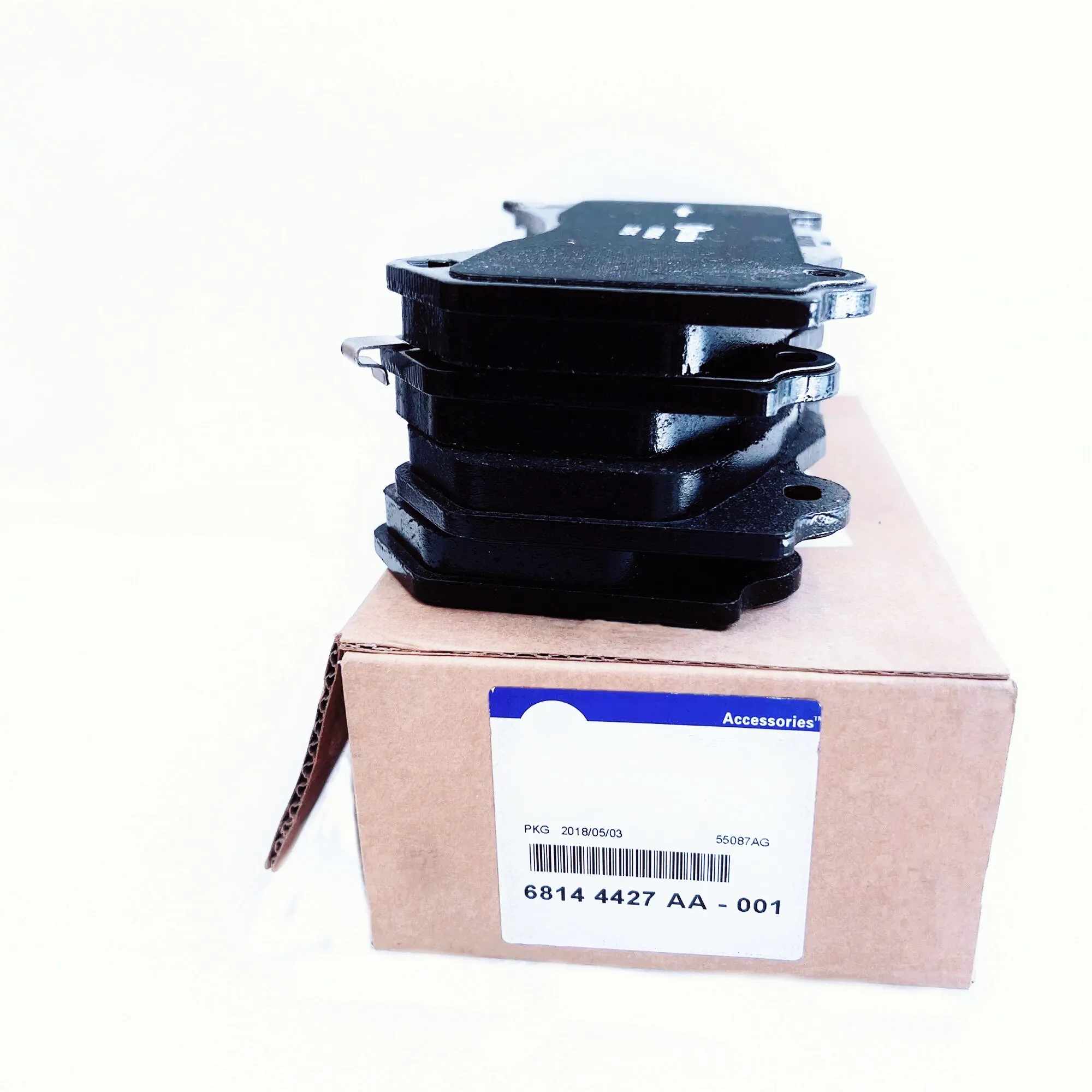 

Front Pad Kit (Front Brake Pad Kit) 68144427AA, 68144427AB, Applicable:Grand Cherokee, Grand Cherokee SRT8, 2012-2015