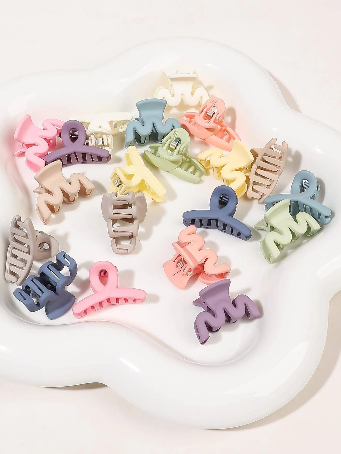 20Pcs Candy Random Color Small Cute Mini Wavy Hair Claw Clips for Women Girls,1.1in Nonslip Bangs Pins Hair Accessories for Kids