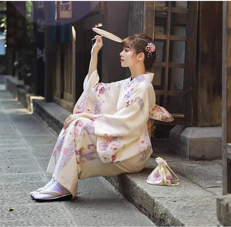 

Women's Japanese Improved Kimono Bathrobe Retro Traditional Clothing