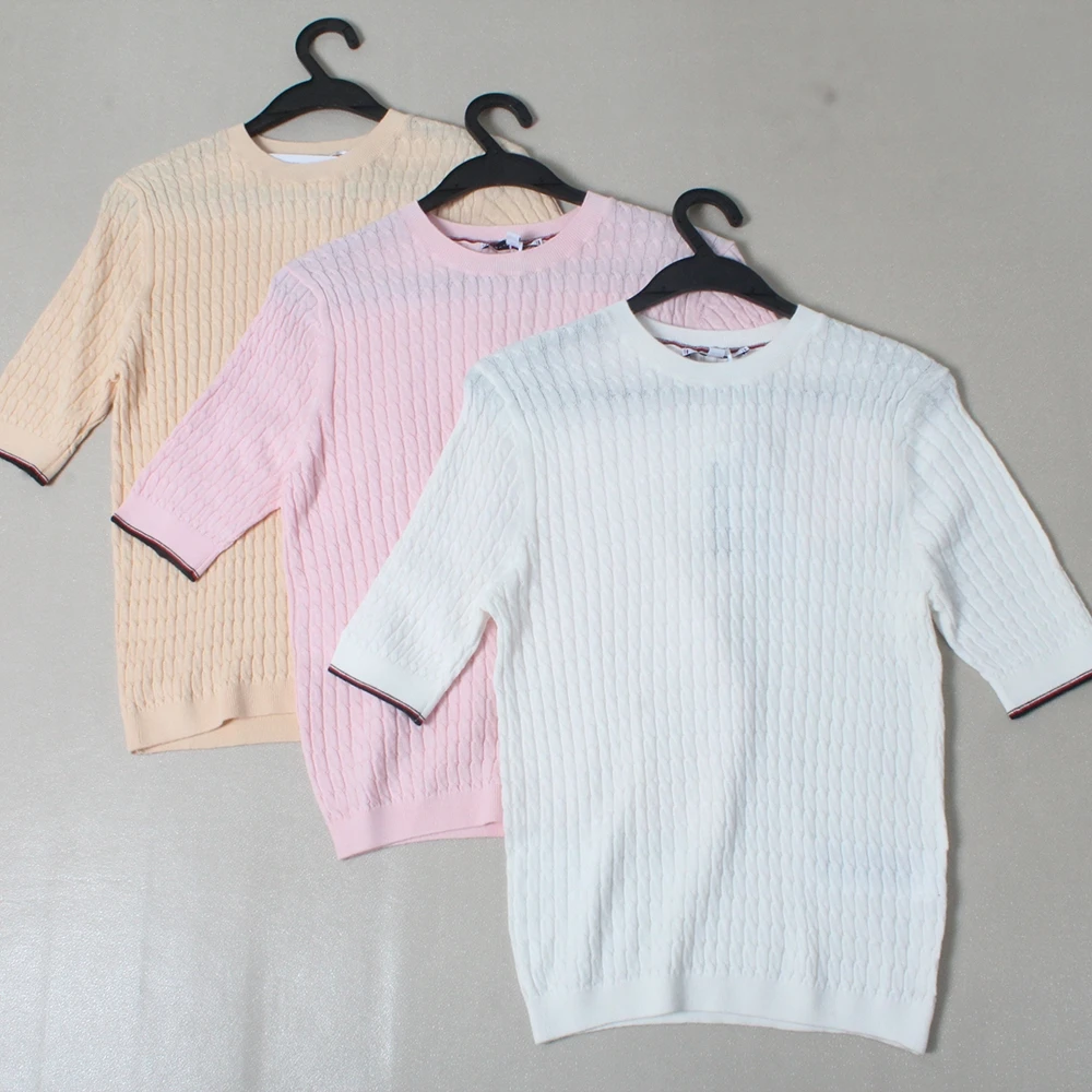 سترة نسائية جديدة لعام 2025 سترة محبوكة مستديرة من ort Sve سترة محبوكة بقلنسوة ملونة سترة محبوكة للتنقل Sle