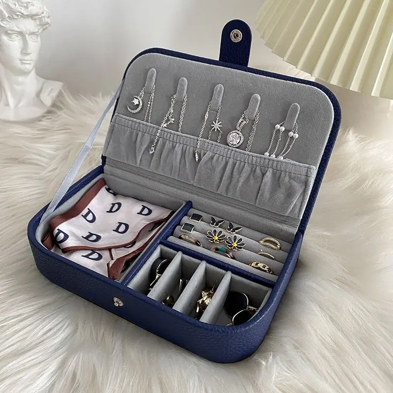 Jewelry Box Portable Jewelry Organizer Box Travel Jewelry Case Leather Earrings Necklace Ring Display Jewelry Storage Box