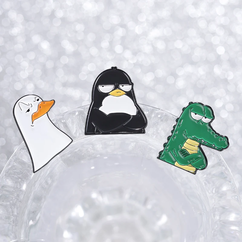 Cross Armed Sassy Crocodile Enamel Pins Grumpy Face Goose Attitude Penguin Brooches Lapel Badge Jewelry Gifts for Friends ﻿