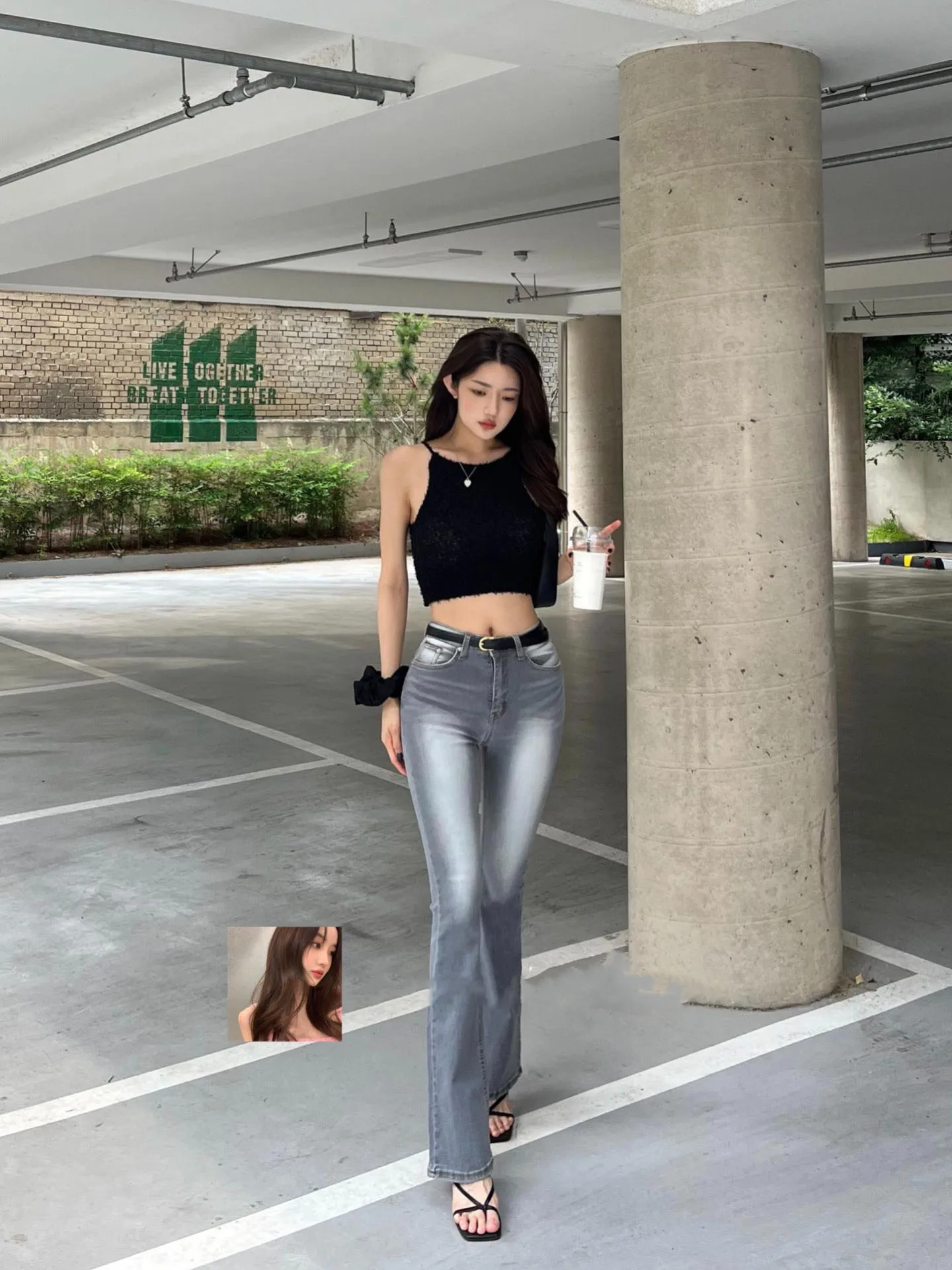 

High Waist Stretchy Slimming Faded Waed Micro Flared Jeans Korean Sle Spicy Girl Elastic Hip Pad Cotton Stretch Denim