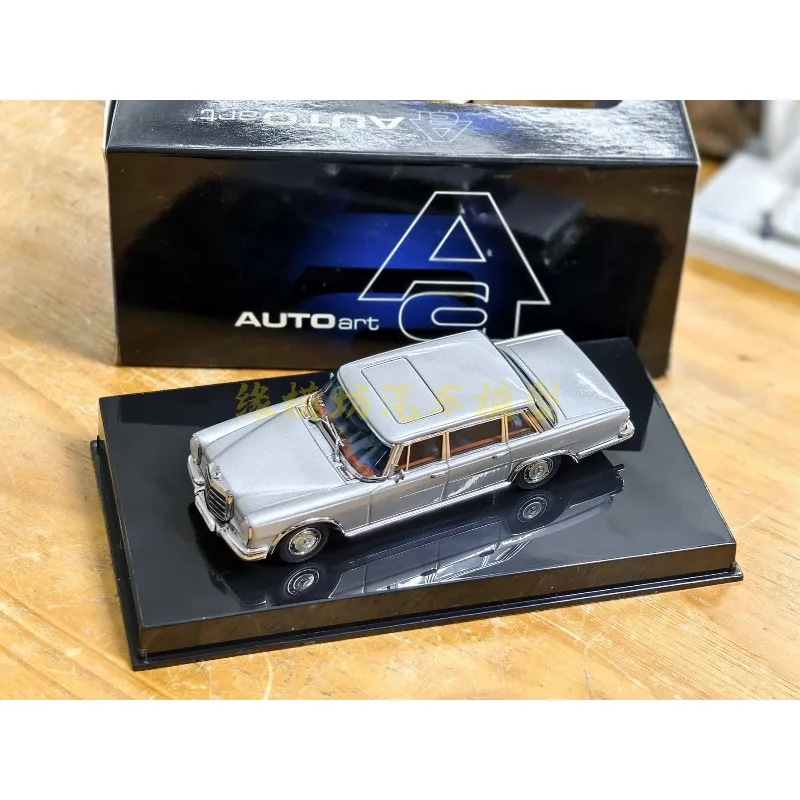 

Diecast AUTOART AA 1:43 Scale BENZ Pullman Short Axis TYP 600 SWB KH Alloy Car Model